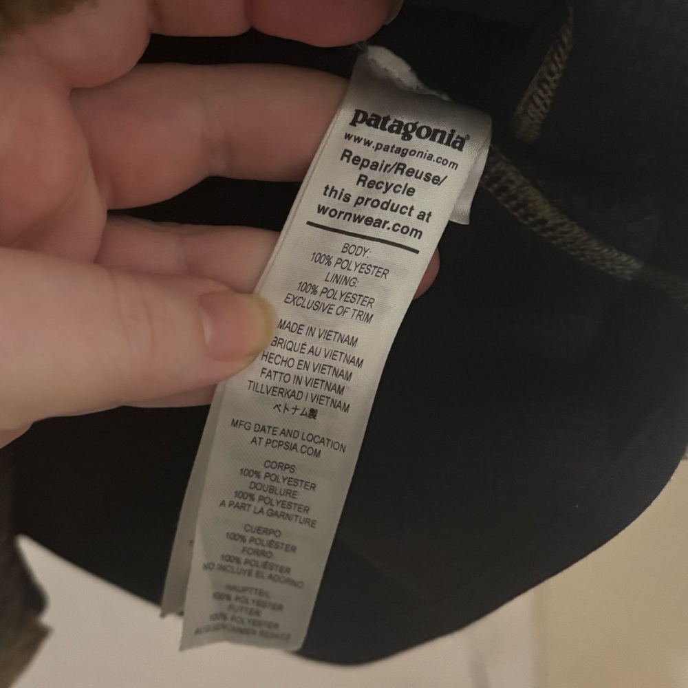 Patagonia Camo Fleece Jacket - Picture 7 of 7